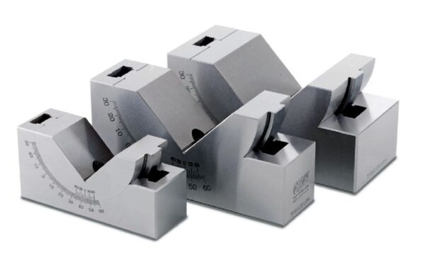 Bloco angular de 102 x 46 x 49mm, com "V" a 90º para posicionar de -30º a 60º modelo AP46
