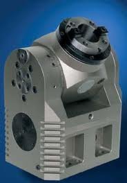 Cabeçote angular regulavél de 0 a 90º mod. TAV50.T para rotação maxima de 2.500rpm com saida ISO-50